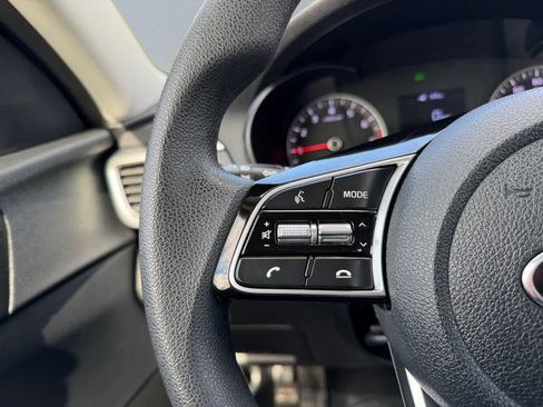 Used 2019 Kia Optima LX FWD image 13