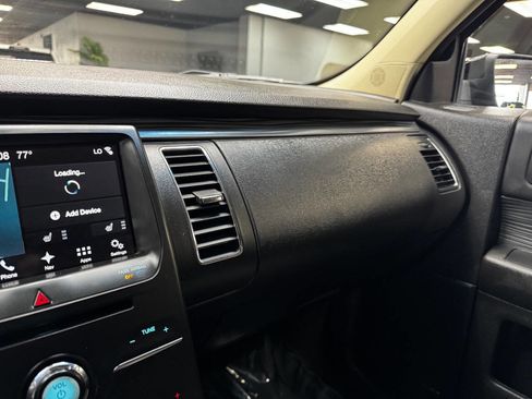 Used 2018 Ford Flex SEL w/ Equipment Group 202A image 25