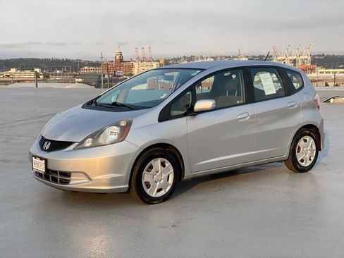 Used 2012 Honda Fit image 4