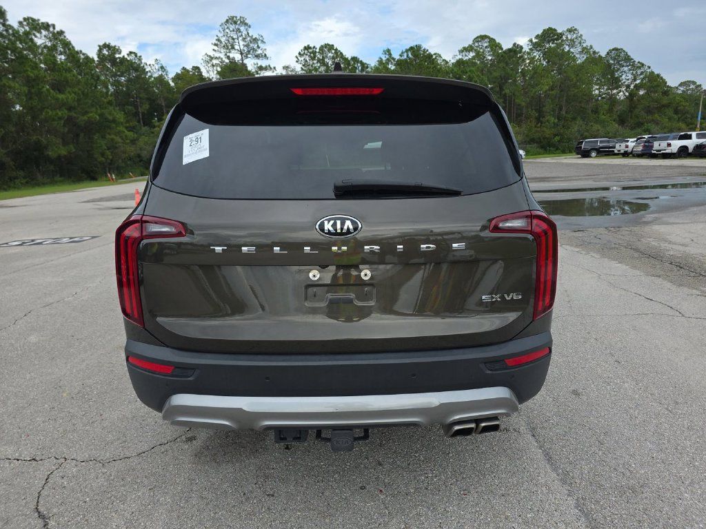 Used 2021 Kia Telluride EX w/ EX Premium Package FWD image 5