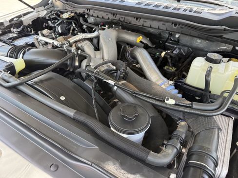 Used 2024 Ford F250 Lariat AWD/4WD image 33