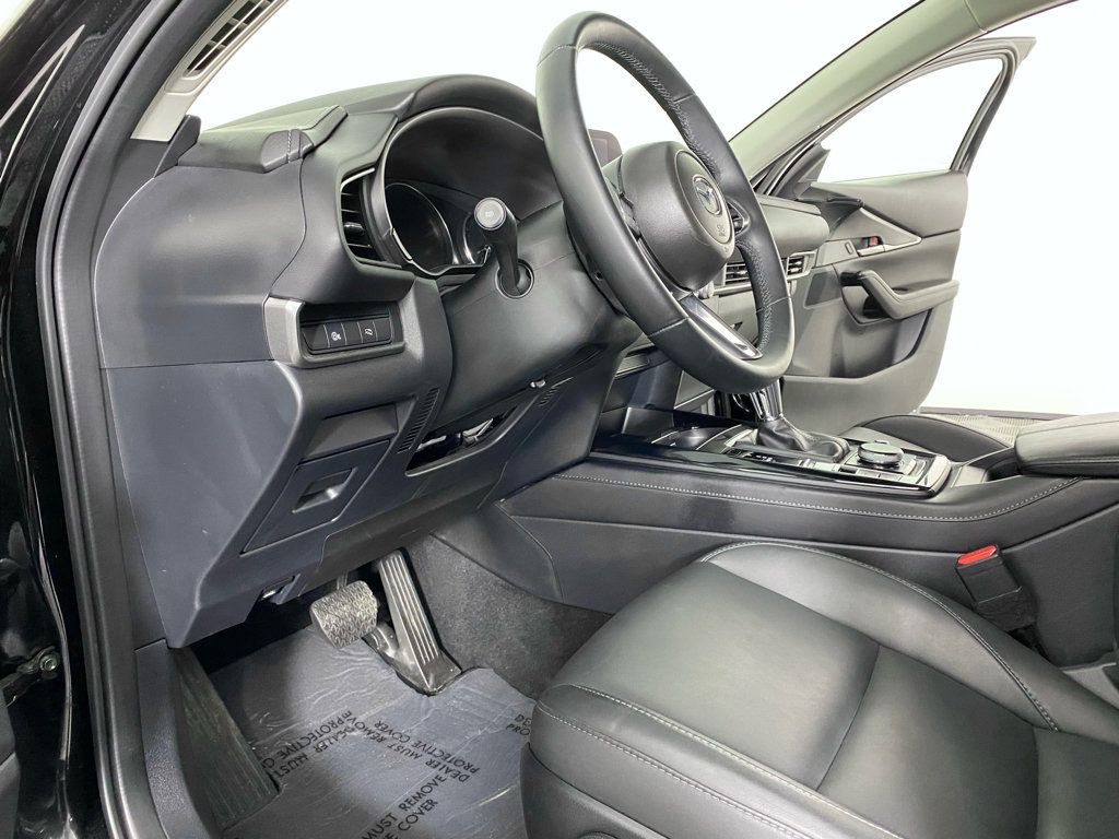 Used 2025 MAZDA CX-30 AWD 2.5 S w/ Select Sport Pkg image 2