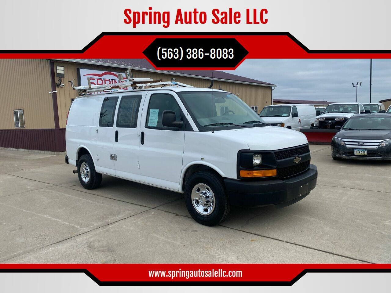 Used 2015 Chevrolet Express 2500 RWD image 1