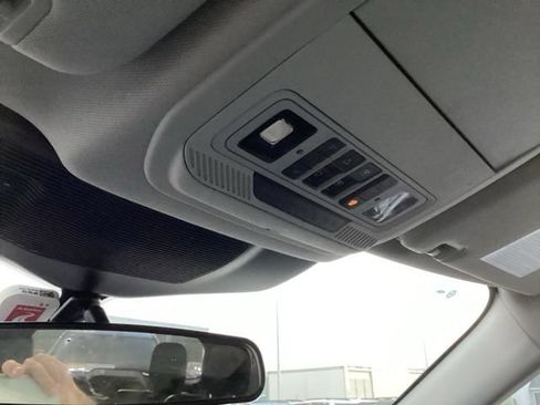 Used 2023 Ford Explorer XLT w/ Equipment Group 202A AWD/4WD image 35