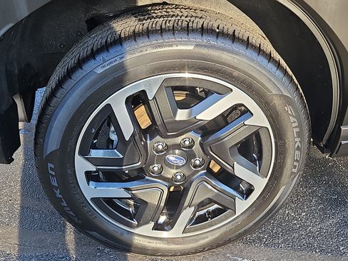 Certified 2025 Subaru Forester Premium image 28