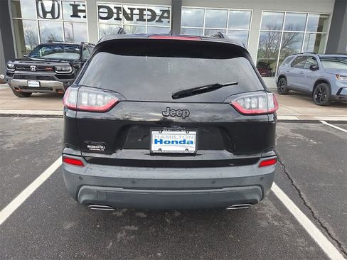 Used 2019 Jeep Cherokee Latitude Plus image 6