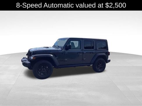 Used 2021 Jeep Wrangler Unlimited Sport AWD/4WD image 3