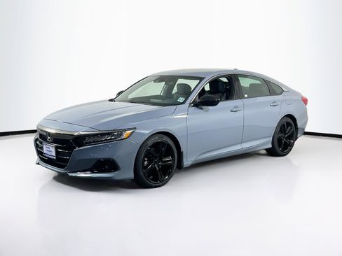Used 2022 Honda Accord Sport image 1