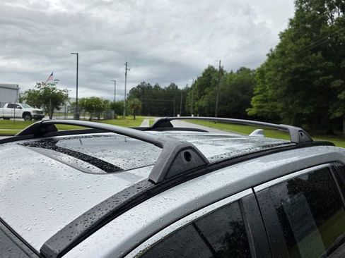 Used 2019 Toyota RAV4 XLE Premium FWD image 27