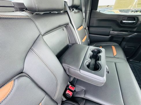 Used 2019 GMC Sierra 1500 AT4 w/ AT4 Premium Package AWD/4WD image 18