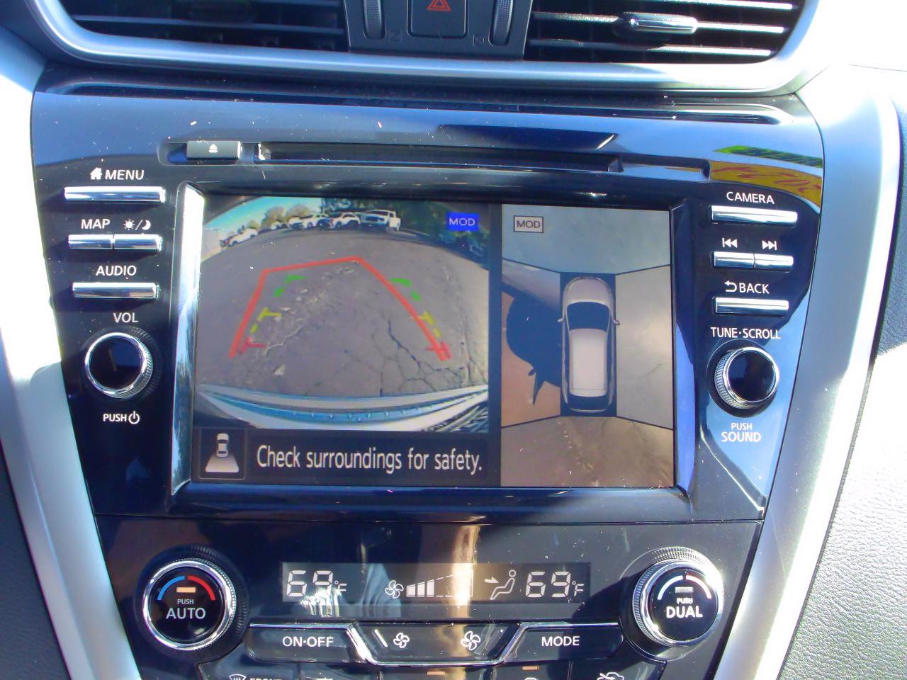 Used 2024 Nissan Murano SL FWD image 22
