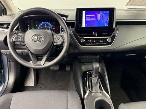 Certified 2026 Toyota Corolla LE image 31