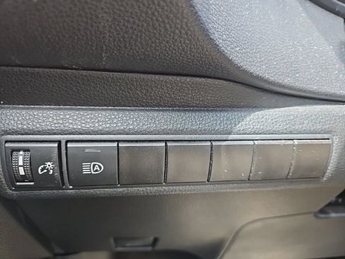 Used 2024 Toyota Corolla LE FWD image 20
