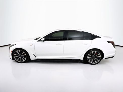 Used 2025 Cadillac CT5 V Blackwing w/ Super Cruise 1 Package image 4