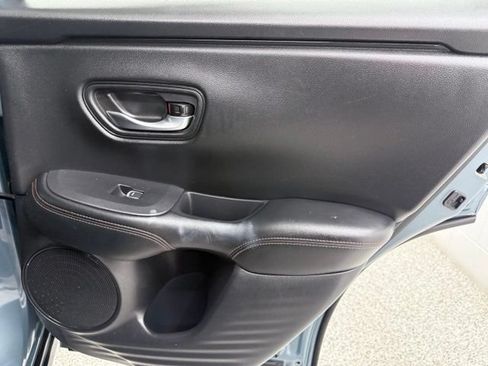 Used 2024 Honda HR-V Sport image 19