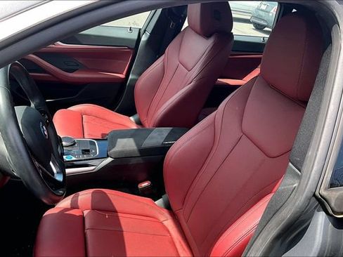 Used 2023 BMW i4 eDrive40 RWD image 5