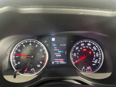 Used 2022 Toyota RAV4 LE AWD/4WD image 29