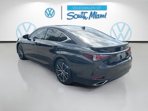 Used 2022 Lexus ES 350 w/ Premium Package FWD image 5