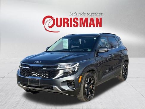 Used 2025 Kia Seltos EX w/ EX Sunroof Package image 5