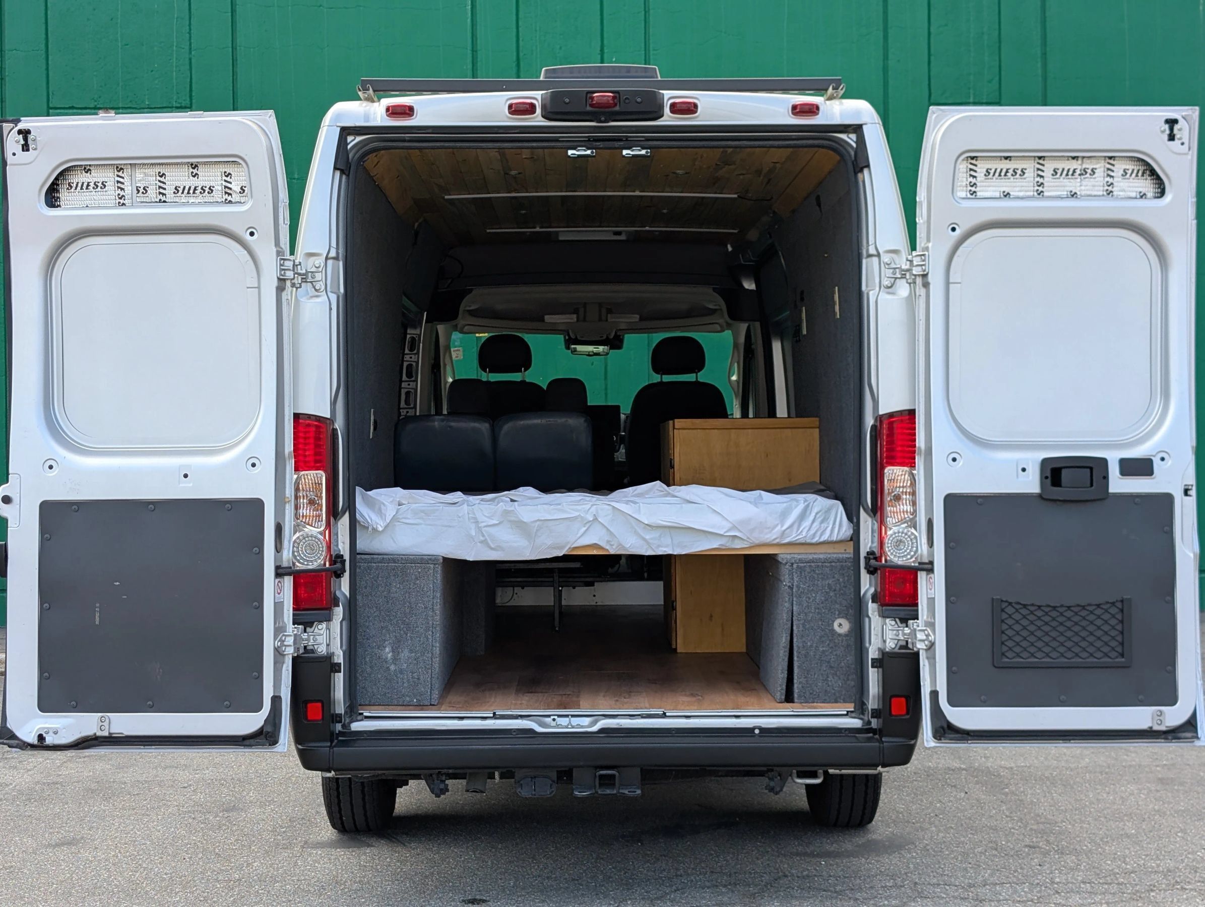 Used 2022 RAM ProMaster 3500 w/ Premium Convenience Group (A) FWD image 16