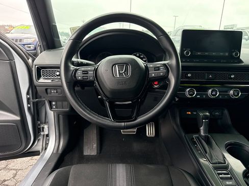 Used 2023 Honda Civic Sport image 13