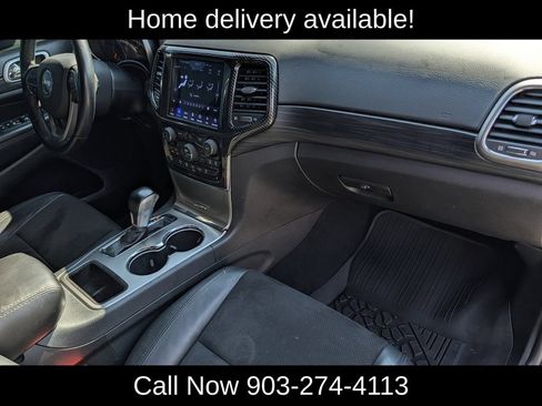 Used 2020 Jeep Grand Cherokee Altitude AWD/4WD image 39