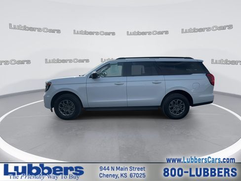 Used 2025 Ford Expedition Max Active RWD image 5