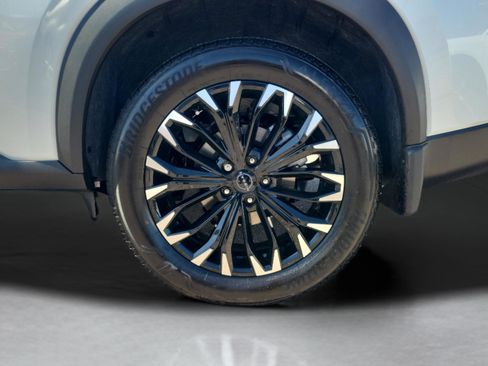 New 2026 Nissan Rogue SV image 6