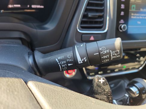 Certified 2022 Honda HR-V EX image 31