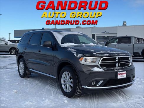 Used 2019 Dodge Durango SXT image 1