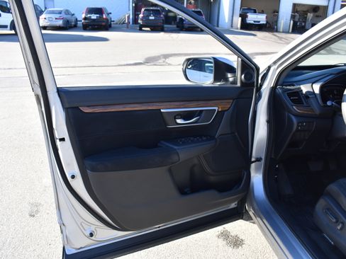 Used 2019 Honda CR-V EX image 14