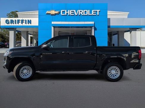 Used 2025 Chevrolet Colorado W/T RWD image 10