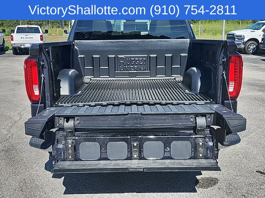 Used 2025 GMC Sierra 1500 SLT AWD/4WD image 37