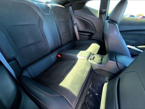 Used 2021 Chevrolet Camaro ZL1 RWD image 19