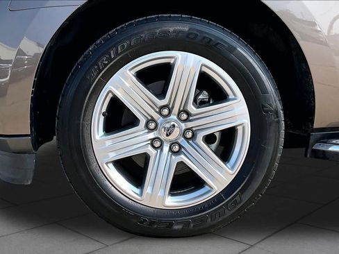 Used 2019 Ford Expedition XLT w/ Equipment Group 202A RWD image 11