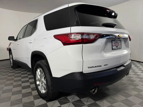Used 2018 Chevrolet Traverse LT AWD/4WD image 26