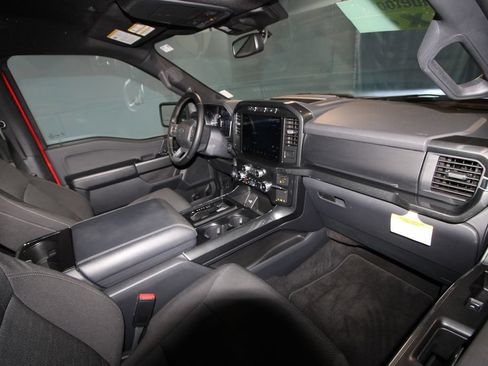 Used 2023 Ford F150 Lariat AWD/4WD image 20