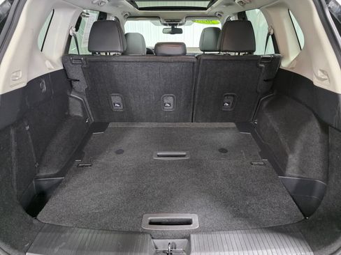 Used 2023 Nissan Rogue SL AWD/4WD image 11