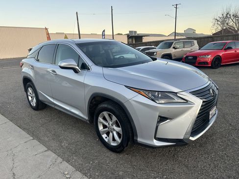 Used 2016 Lexus RX 350 FWD image 4
