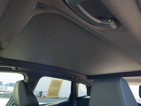 Used 2025 BMW X3 xDrive30i w/ Convenience Package image 18