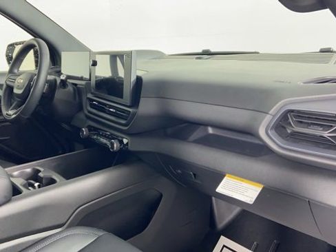 New 2024 Chevrolet Silverado EV W/T image 18