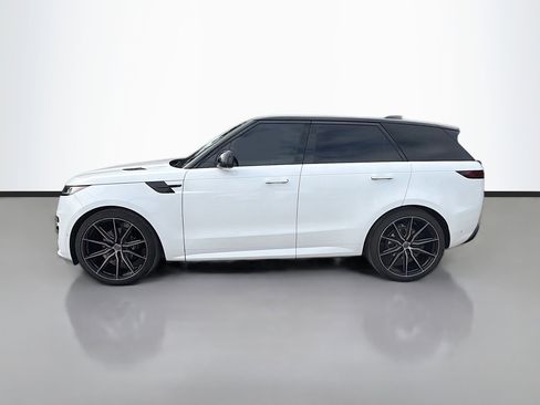Used 2024 Land Rover Range Rover Sport Dynamic SE image 2