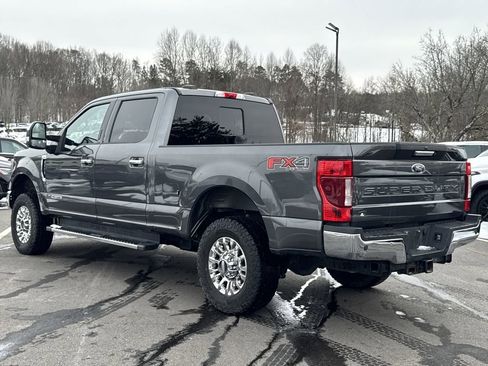 Used 2020 Ford F250 XLT w/ XLT Premium Package image 3