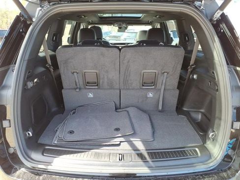 New 2026 Jeep Grand Cherokee L Limited AWD/4WD image 13