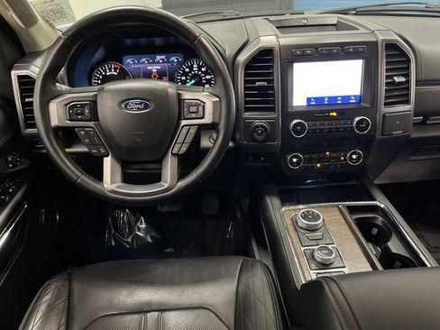 Used 2021 Ford Expedition Platinum image 5
