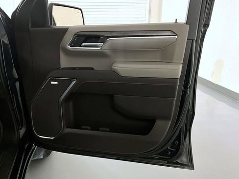 Certified 2024 Chevrolet Silverado 1500 LTZ image 16