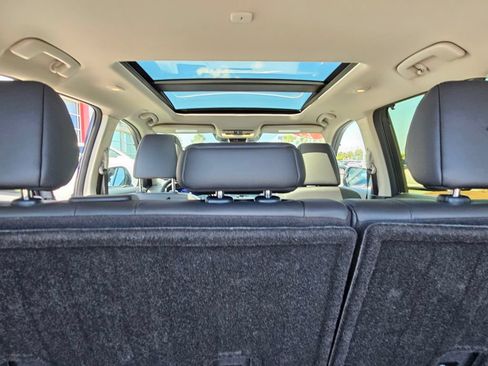 Certified 2025 Nissan Rogue SL w/ Tech Package AWD/4WD image 12