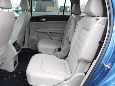 Used 2019 Volkswagen Atlas SEL Premium image 9