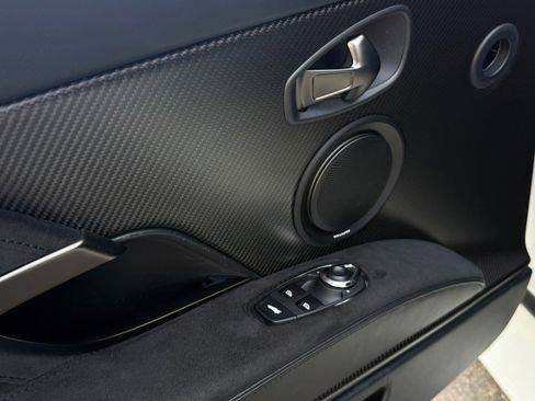 Used 2019 Aston Martin DBS Superleggera image 40