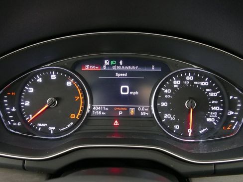 Used 2023 Audi Q5 2.0T Premium w/ Convenience Package image 15